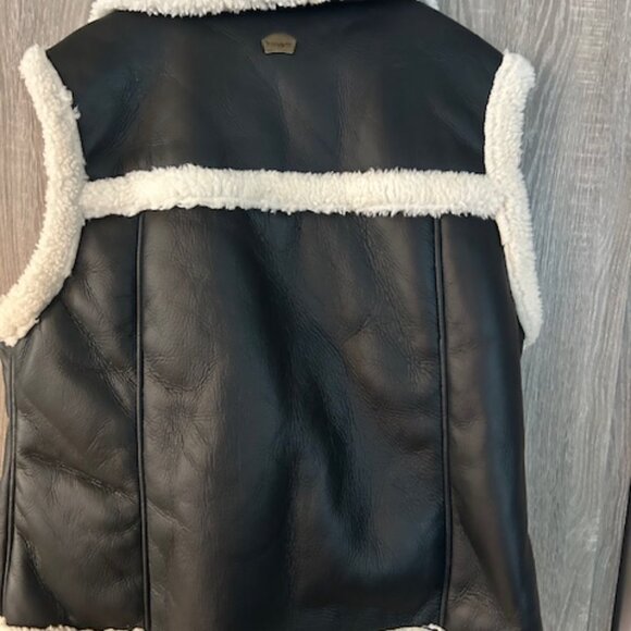 Koolaburra by UGG Fleece Trim Faux Leather Vest - Picture 2 of 2